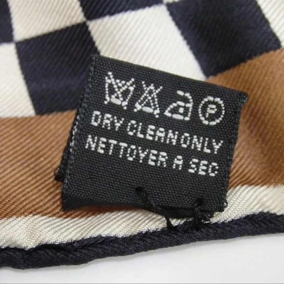 AUTH Fendi FF Logo Chess Pattern Scarf - Picture 5 of 6